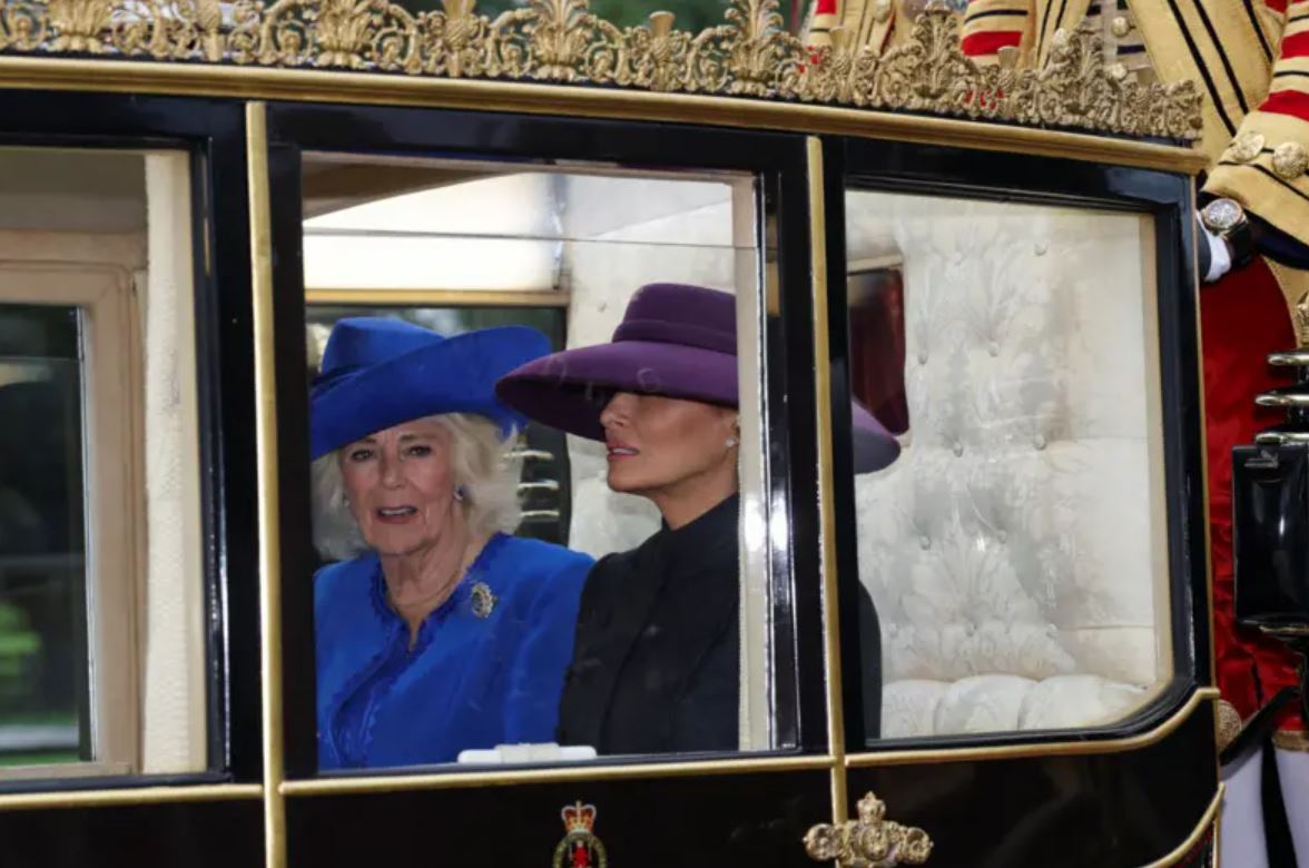 Μελάνια καμίλα Τραμπ