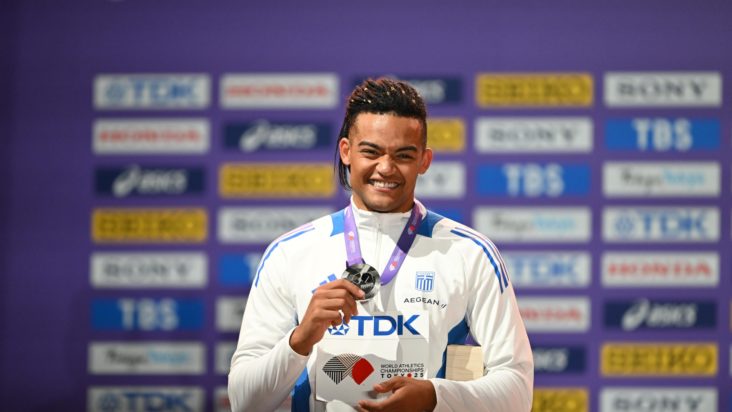 Εμμανουήλ Καραλής, Απονομή