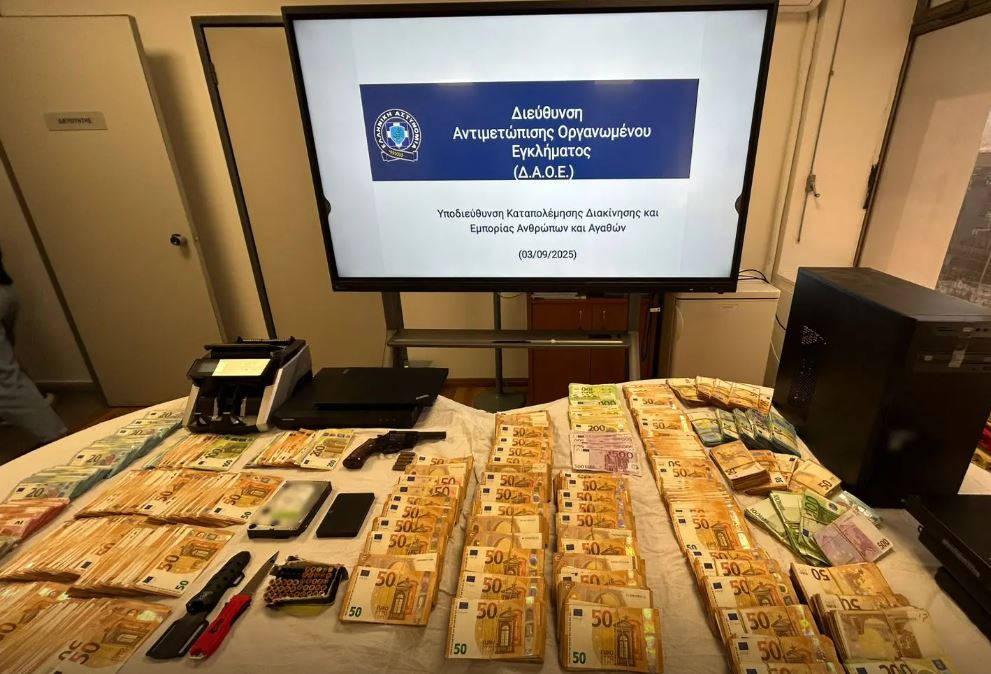 Οι αποκαλυπτικοί διάλογοι των μελών του κυκλώματος καυσίμων: «Πάλι μάπα πετρέλαιο μου ‘βαλες;» – Η αντίδρασή τους όταν έμαθαν ότι τους ερευνά η ΕΛ.ΑΣ.