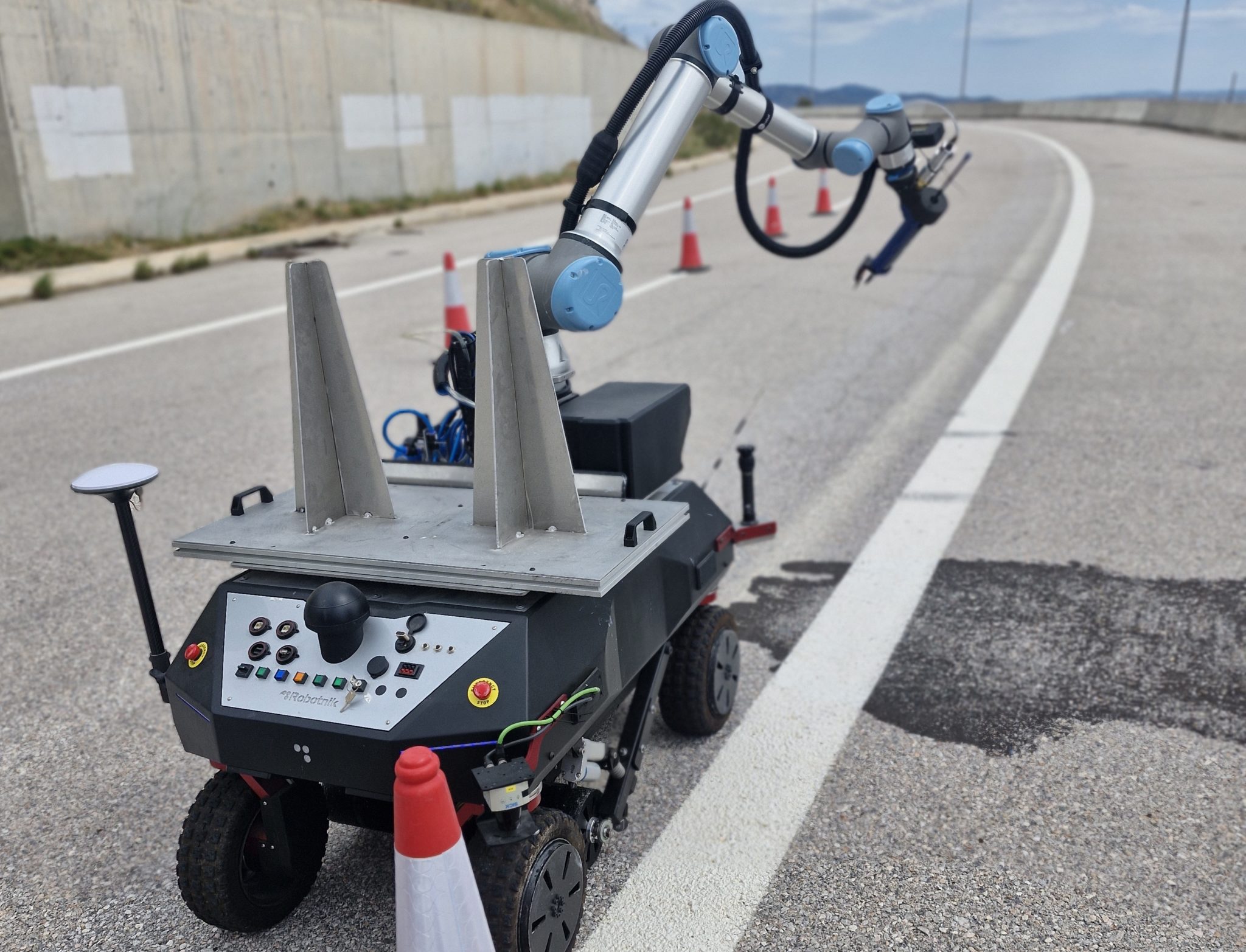 Ένα αυτόνομο ρομπότ δοκιμάστηκε στην Ολυμπία Οδό