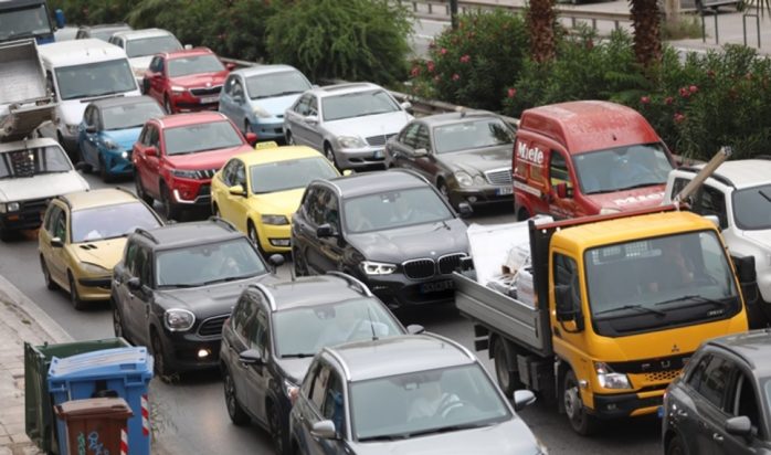 Κίνηση στην Λεωφόρο Ποσειδώνος