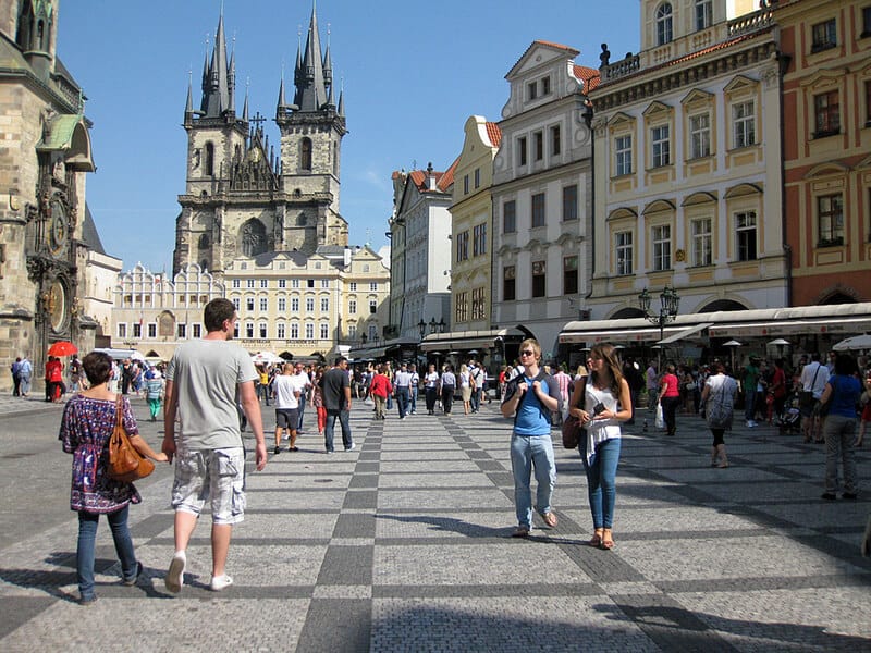 Έρευνα: Οι καλύτερες και χειρότερες πόλεις για πεζούς και ποδηλάτες – Σε ποια θέση «φιγουράρει» η Αθήνα