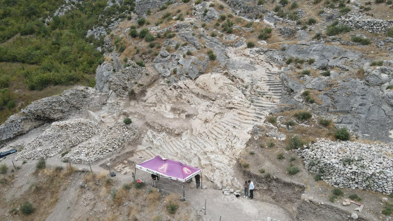 Λήψη των δομών που ανακαλύφθηκαν κατά τη διάρκεια αρχαιολογικών ανασκαφών που ξεκίνησαν πέρσι στην Πάφρα. 7 Σεπτεμβρίου. Φωτογραφία: ΑΑ