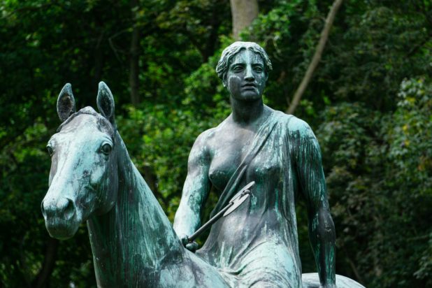 Το άλογο και η κόρη