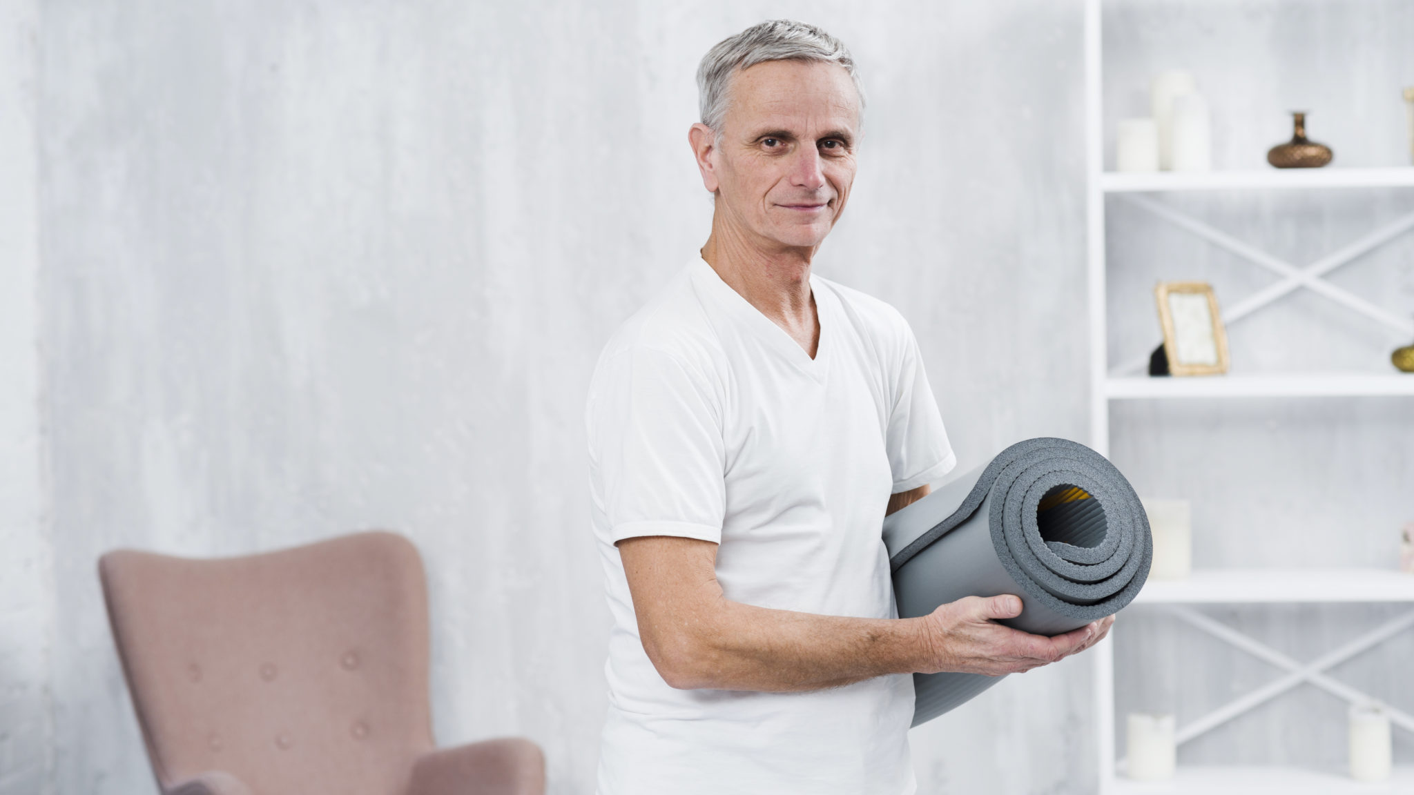 Ύπνος: Ειδικός αποκαλύπτει την άσκηση γιόγκα που θα σας βοηθήσει να κοιμηθείτε «σαν μωρό»