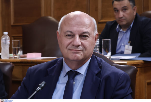 Κώστας Τσιάρας