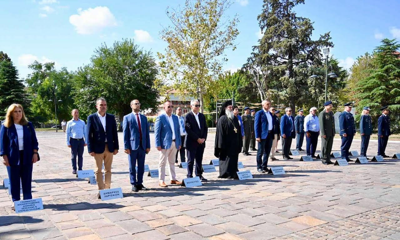 Μάξιμος Χαρακόπουλος