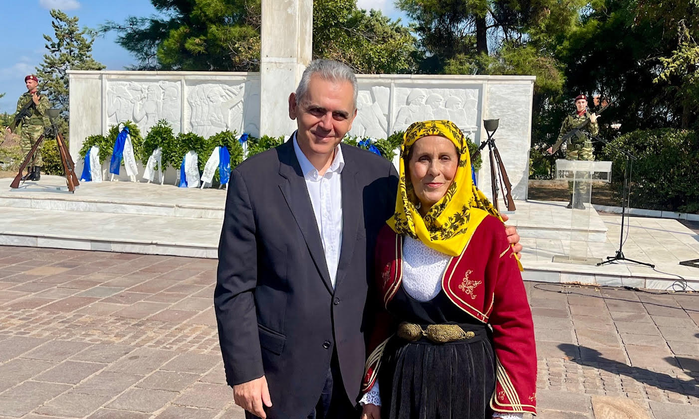 Μάξιμος Χαρακόπουλος