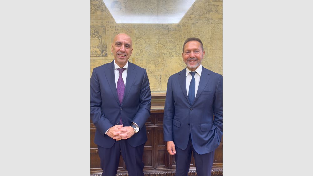 Μπρατάκος Στουρνάρας