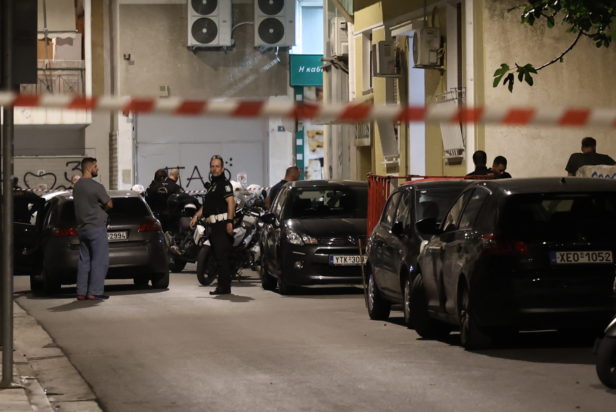 Άγιος Παντελεήμονας, έγκλημα, νεκρός, τραυματίας