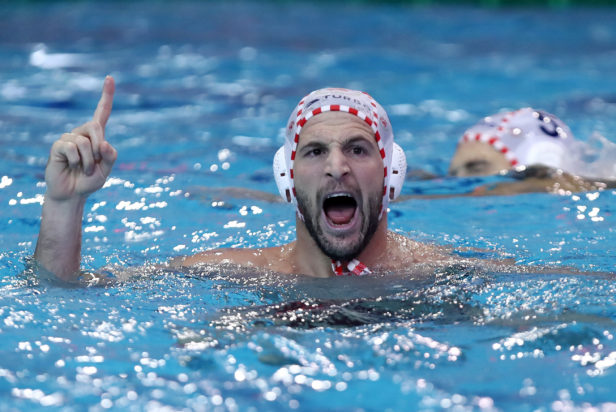 ΟΛΥΜΠΙΑΚΟΣ ΠΟΛΟ