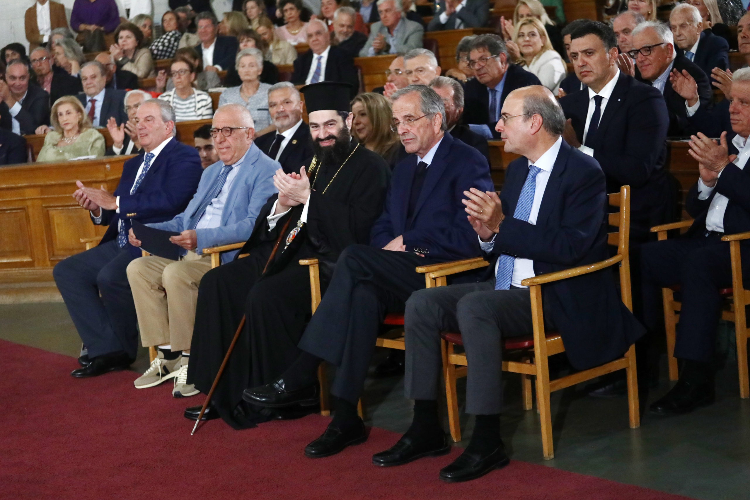 Ο πρώην πρωθυπουργός Αντώνης Σαμαράς, ο αντιπρόεδρος της Κυβέρνησης Κωστής Χατζηδάκης, ο υπουργός Ναυτιλίας & Νησιωτικής Πολιτικής Βασίλης Κικίλιας και ο πρόεδρος της Βουλής Νικήτας Κακλαμάνης