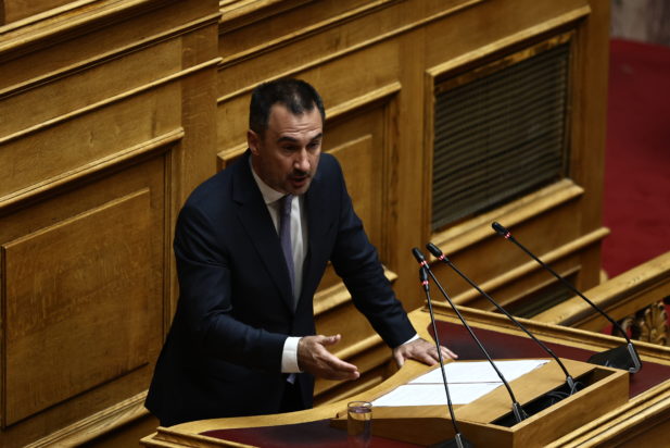 Αλέξης Χαρίτσης, Βουλή