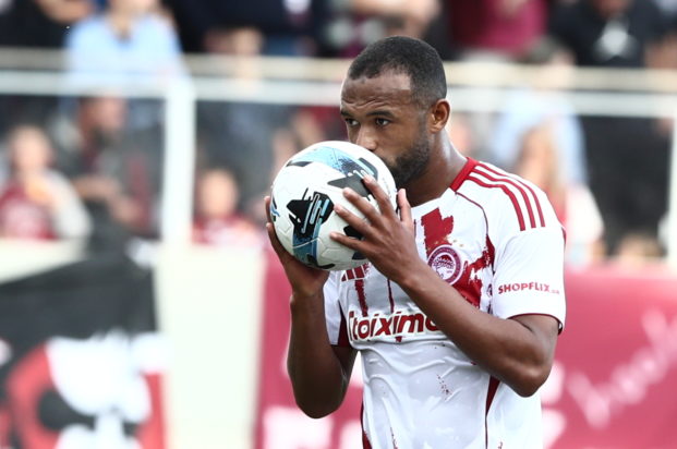 ΑΕΛ, Ολυμπιακός, Ελ Καμπί