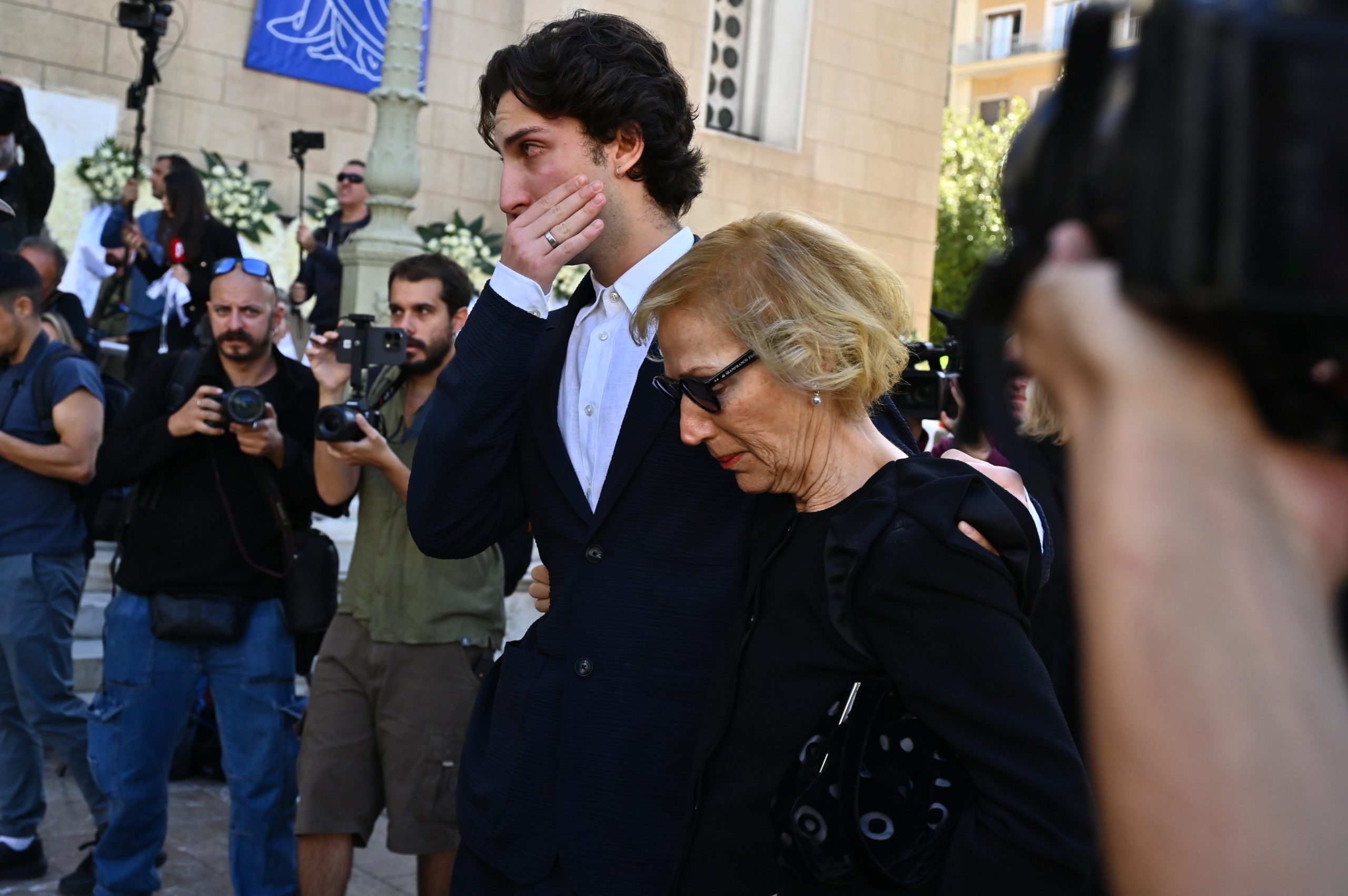 σορός, κηδεία, Διονύσης Σαββόπουλος