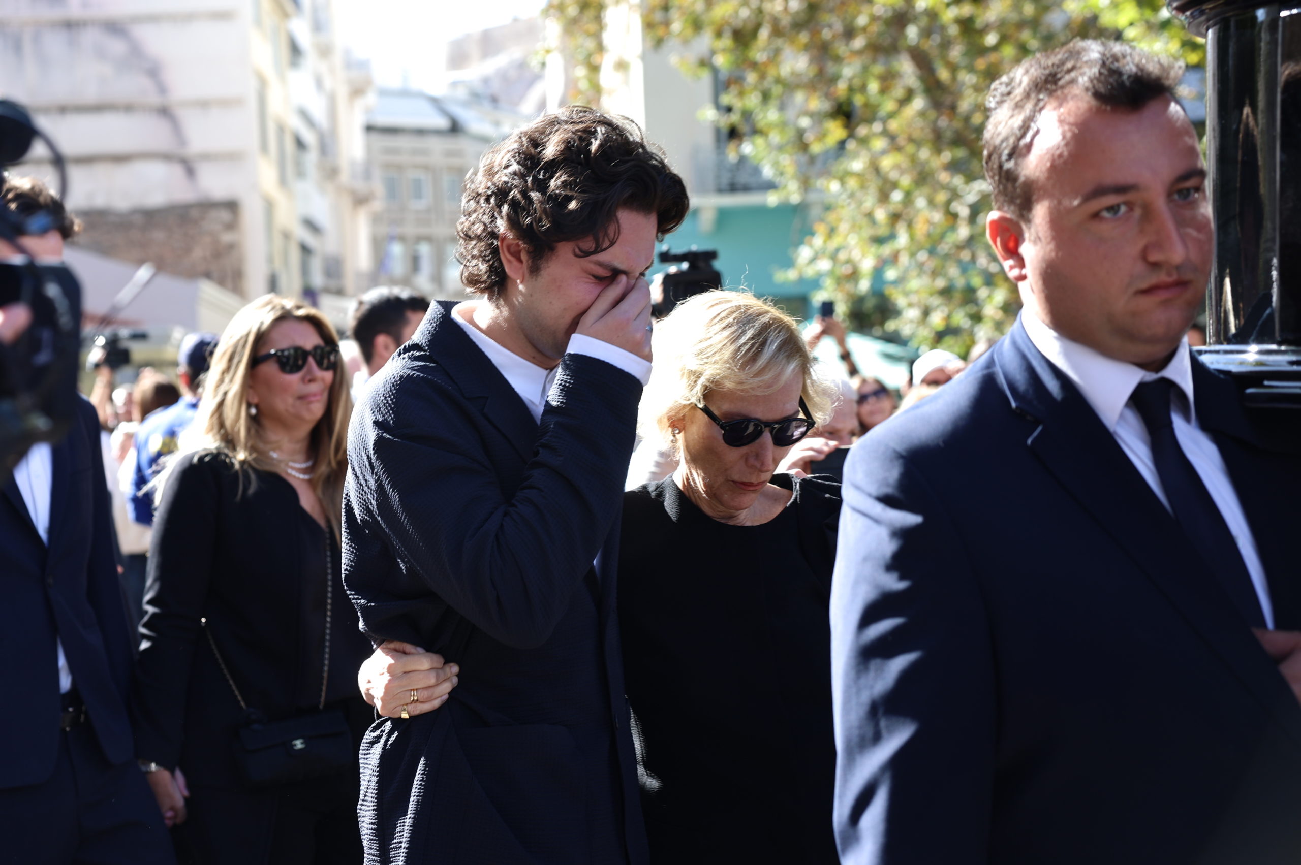 σορός, κηδεία, Διονύσης Σαββόπουλος