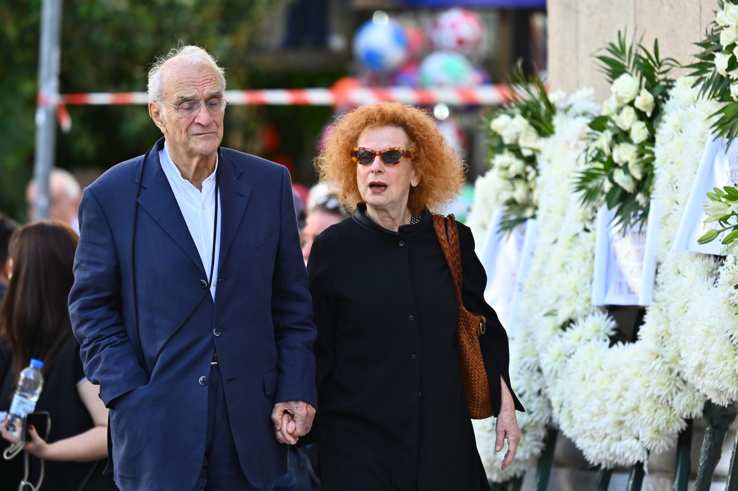 σορός, κηδεία, Διονύσης Σαββόπουλος