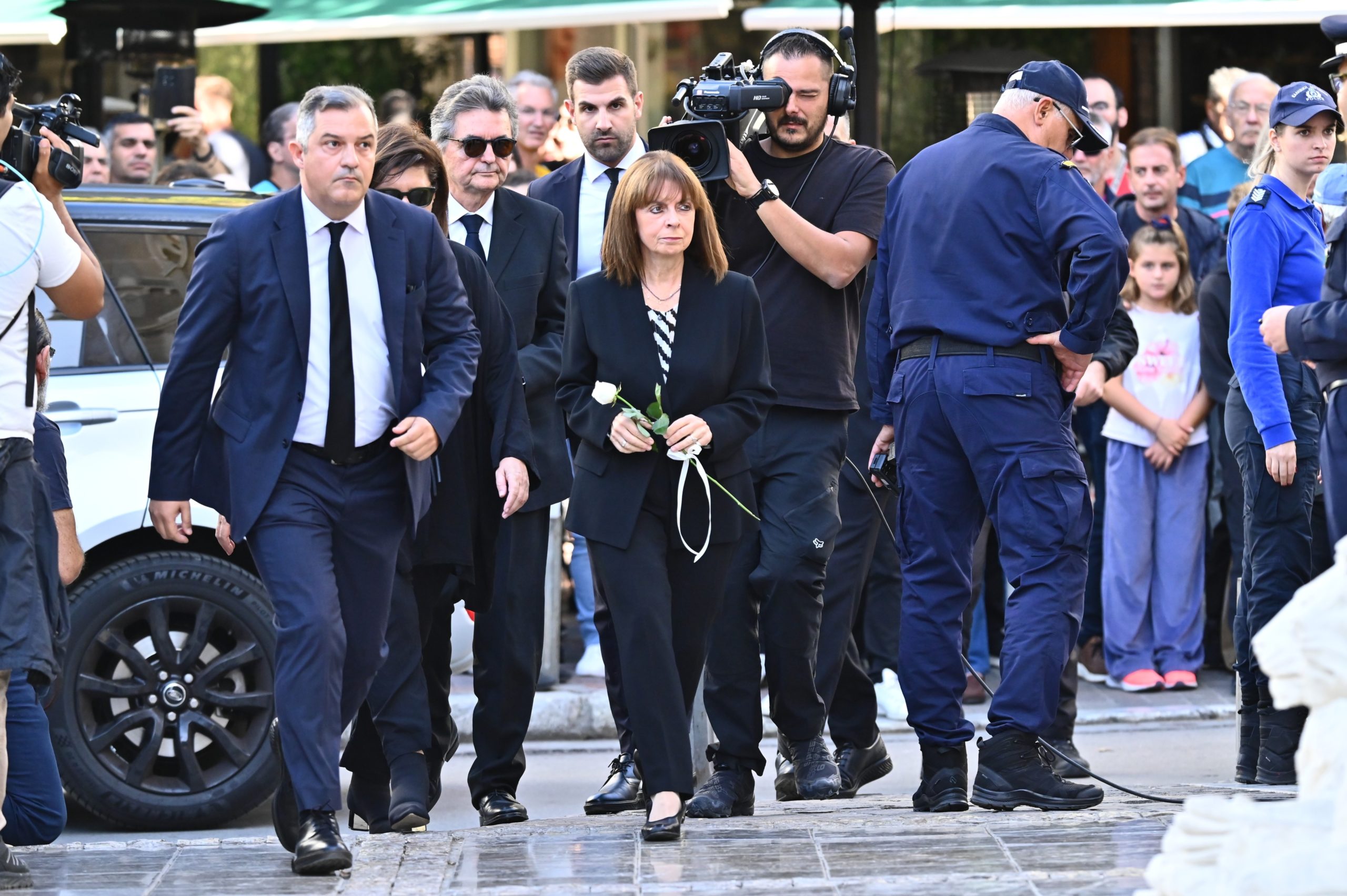 σορός, κηδεία, Διονύσης Σαββόπουλος