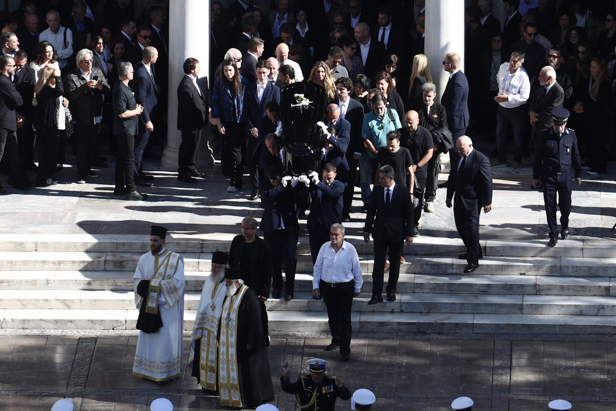 σορός, πομπή, Διονύσης Σαββόπουλος, κηδεία