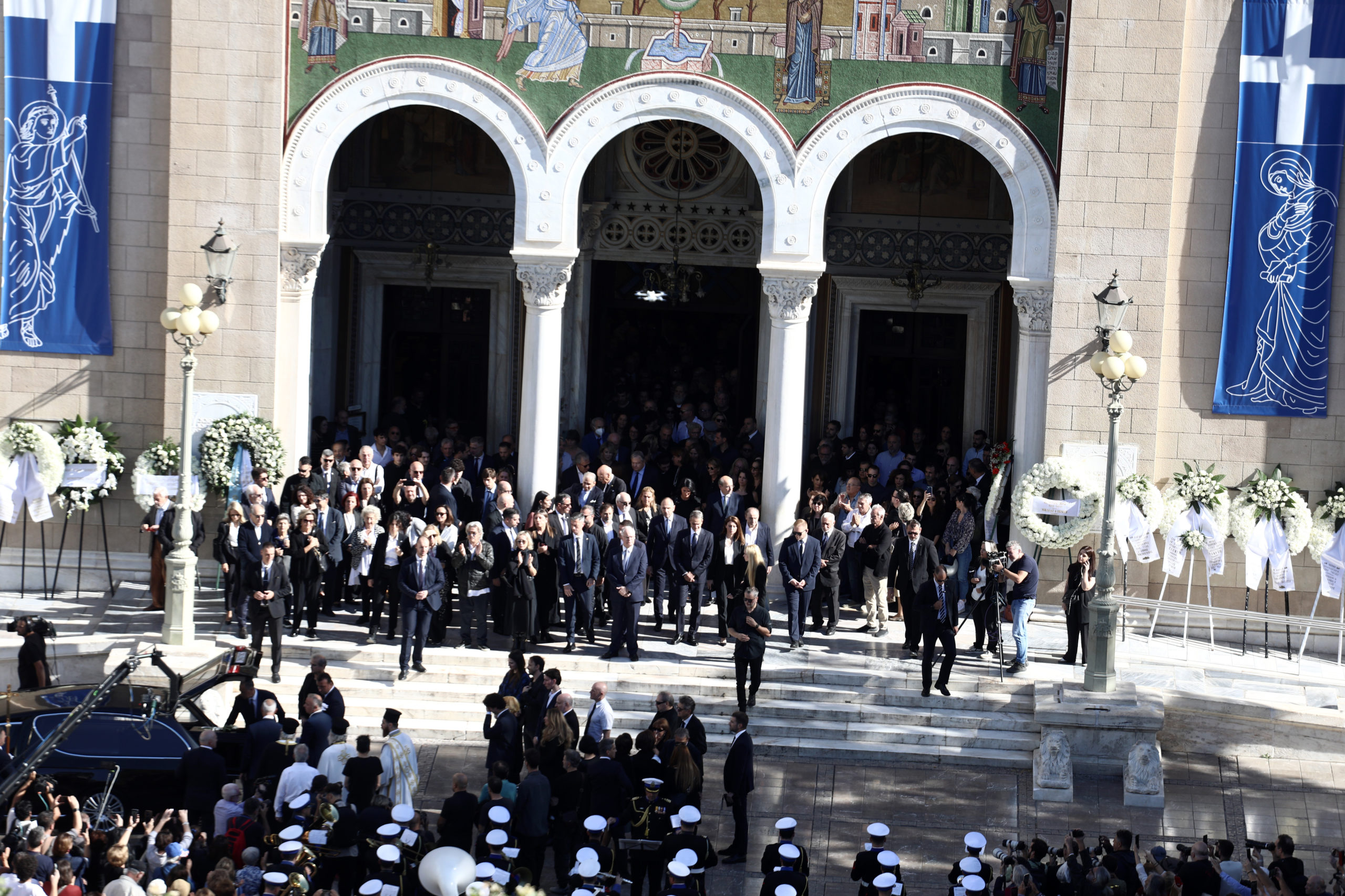 σορός, πομπή, Διονύσης Σαββόπουλος, κηδεία