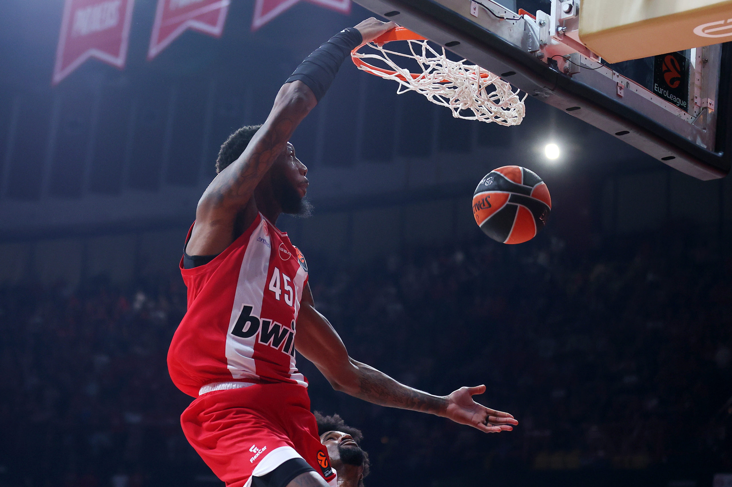 ΟΛΥΜΠΙΑΚΟΣ