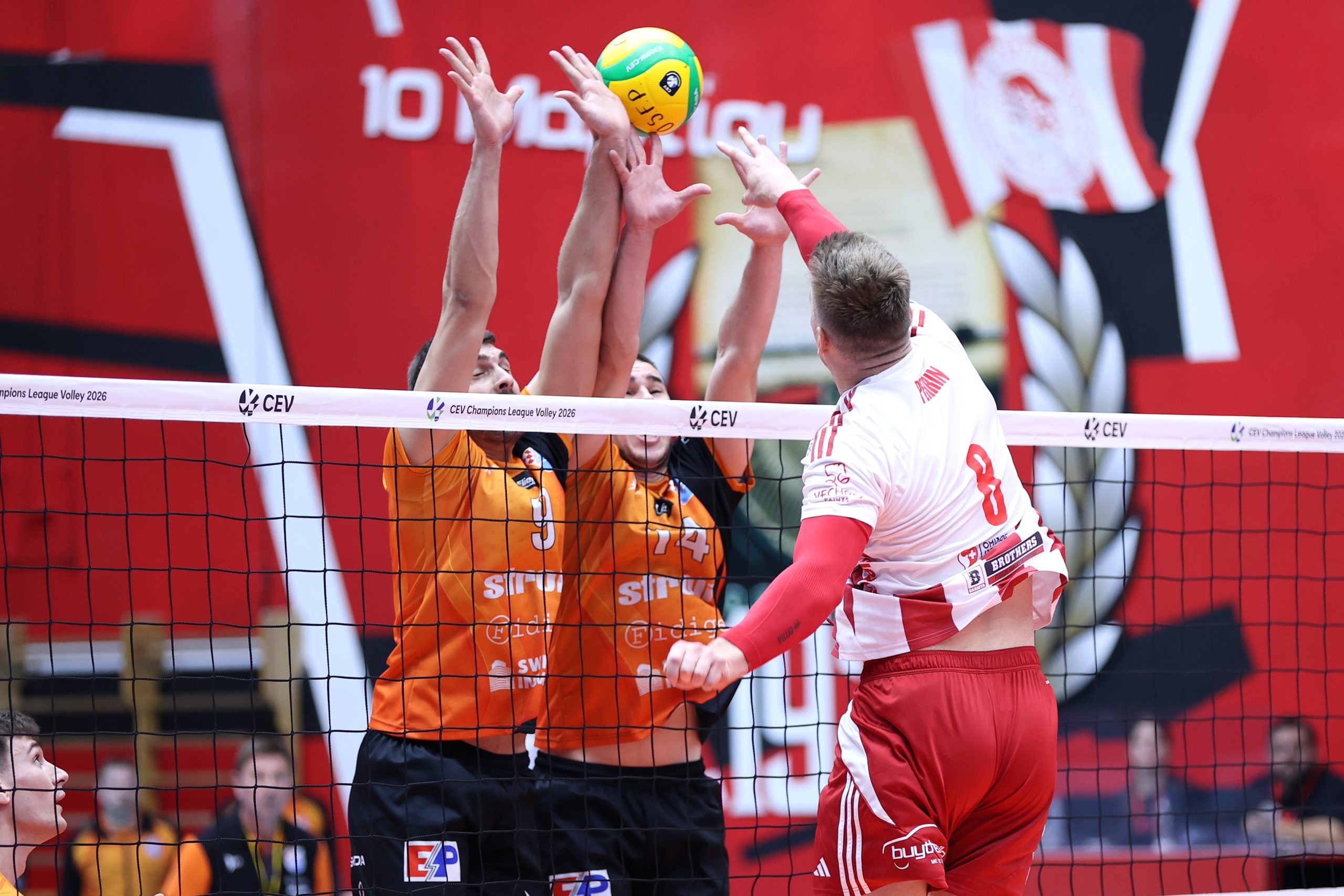 ΟΛΥΜΠΙΑΚΟΣ