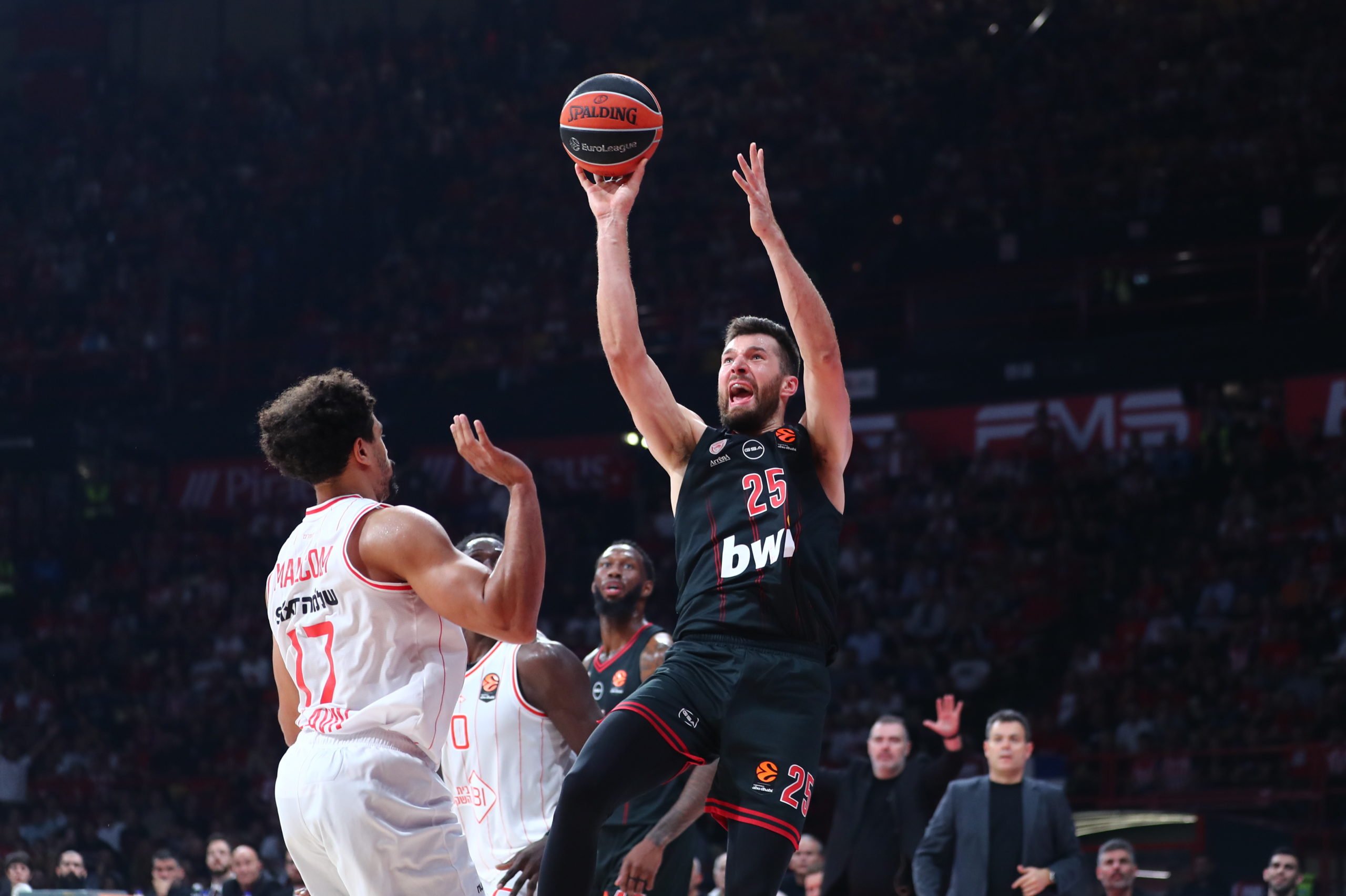 ΟΛΥΜΠΙΑΚΟΣ