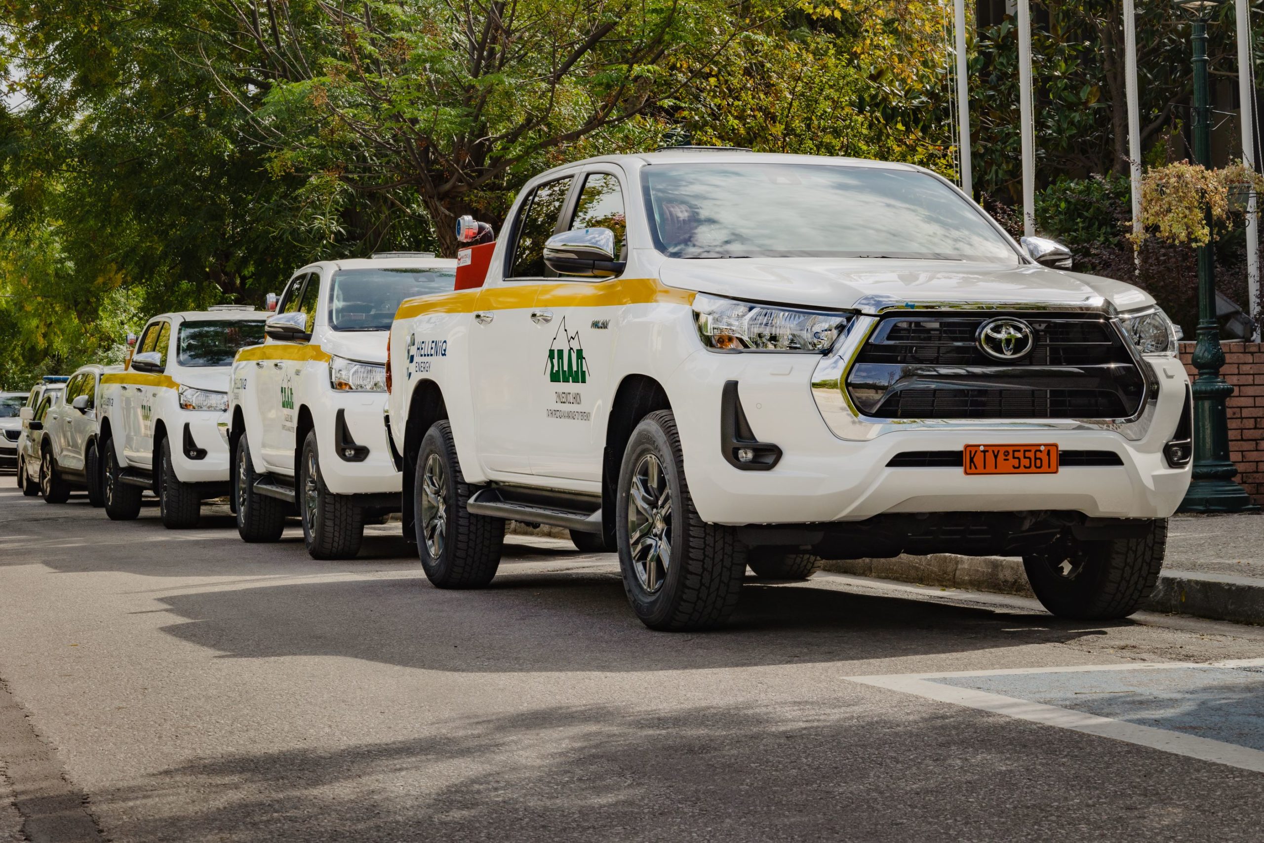  Τα σύγχρονα πυροσβεστικά oχήματα, δωρεά της HELLENiQ ENERGY στον Σύνδεσμο Δήμων για την Προστασία και την Ανάπλαση του Πεντελικού