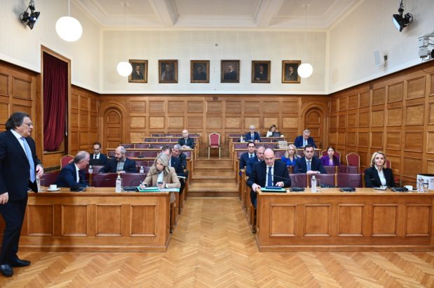 Εξεταστική Επιτροπή για ΟΠΕΚΕΠΕ