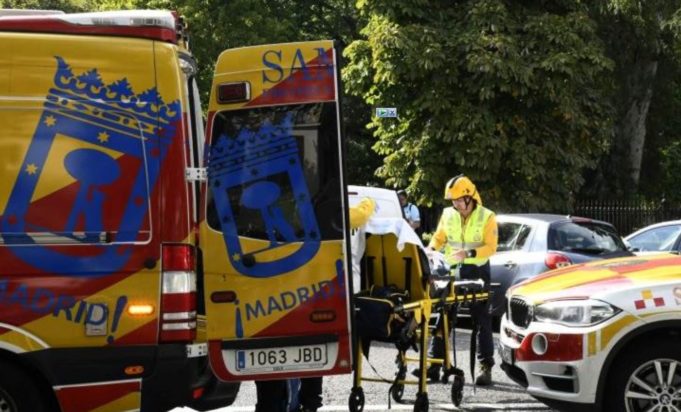 ΜΑΔΡΙΤΗ ΚΑΤΑΡΡΕΥΣΗ ΚΤΙΡΙΟΥ