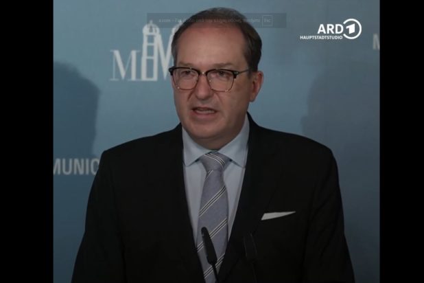 ΑΛΕΞΑΝΤΕΡ ΝΤΟΜΠΡΙΝΤ