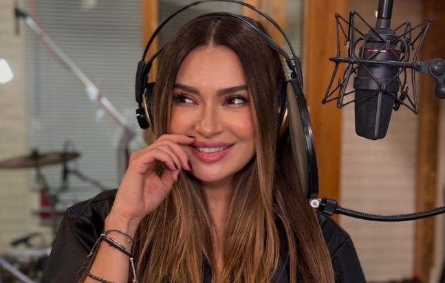 Αποστολία Ζώη