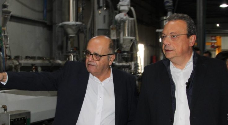 Φάμελλος- περιοδεία