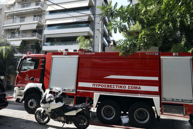 Φωτιά σε διαμέρισμα στη Νέα Σμύρνη