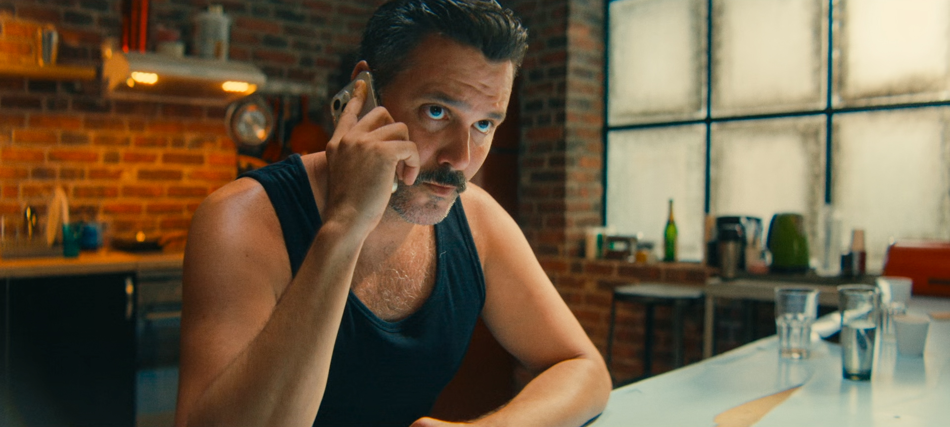 «Γιατί ρε πατέρα;»: Η Βιβή όμηρος στα χέρια του Μιχαήλου