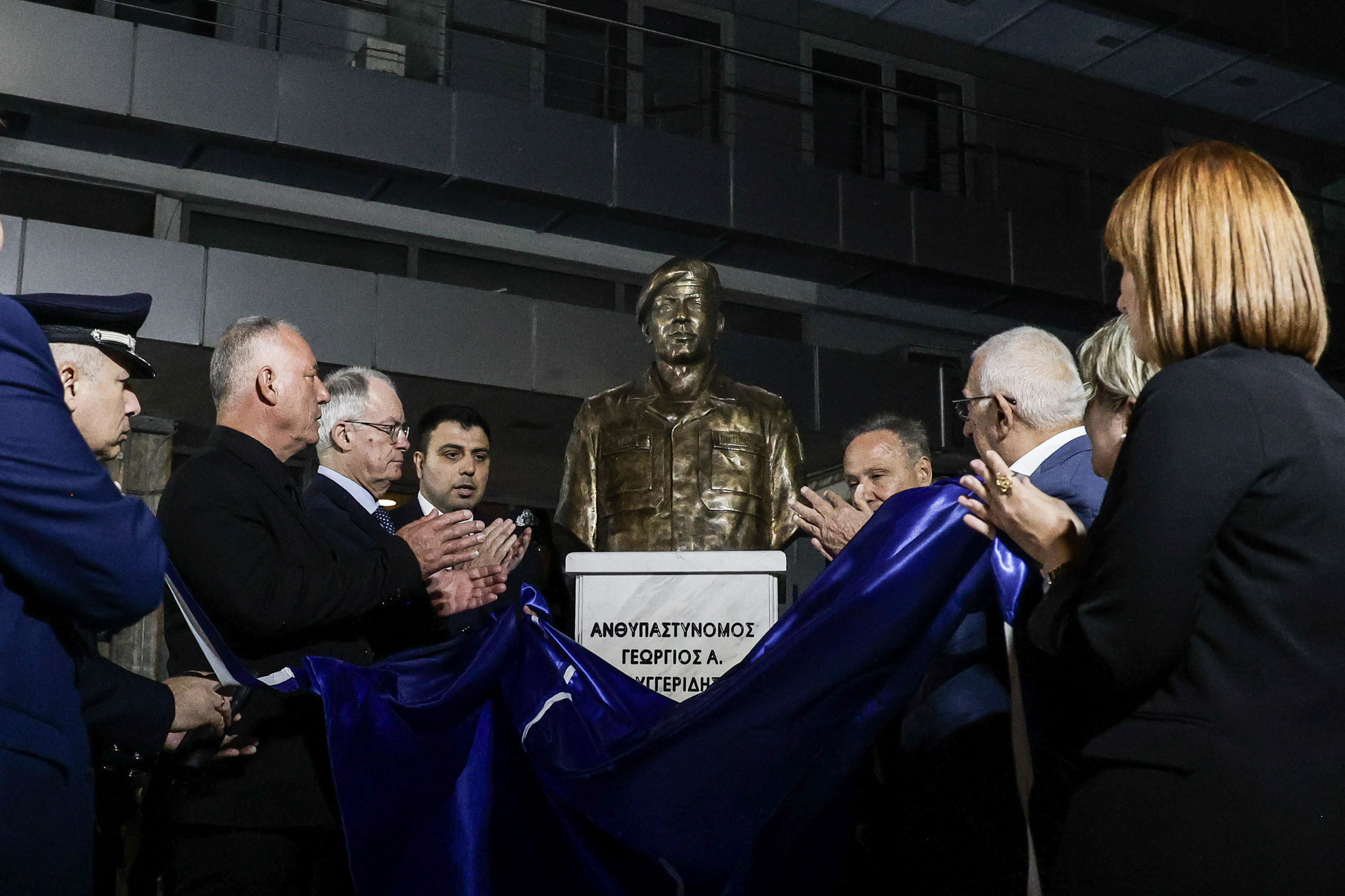 Γιώργος Λυγγερίδης, προτομή