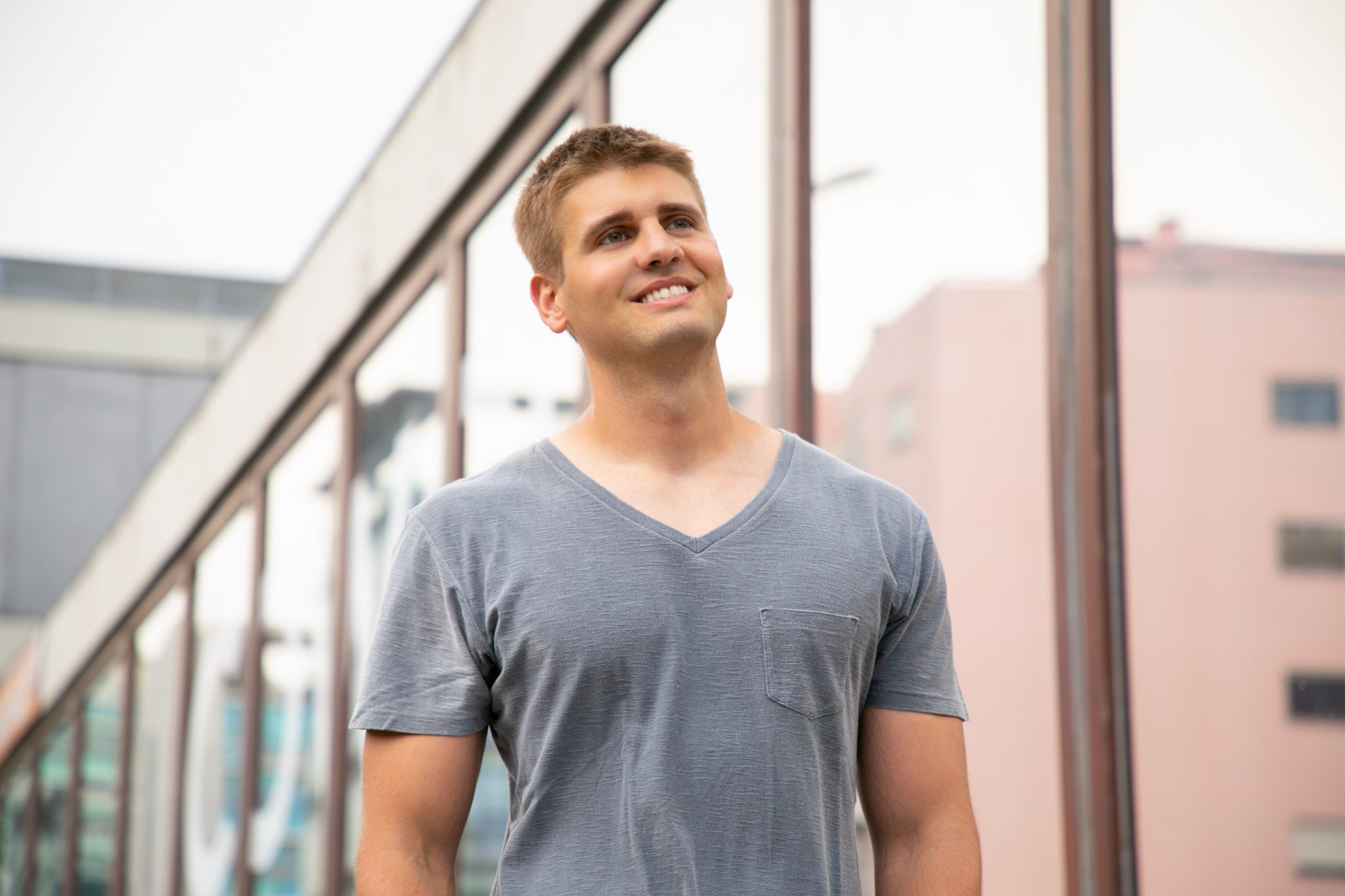 Νεαρός άνδρας αποκαλύπτει την απλή συνήθεια που τον βοήθησε να χάσει 45 κιλά - «Μετά την απώλεια βάρους νιώθω ξανά ο εαυτός μου»