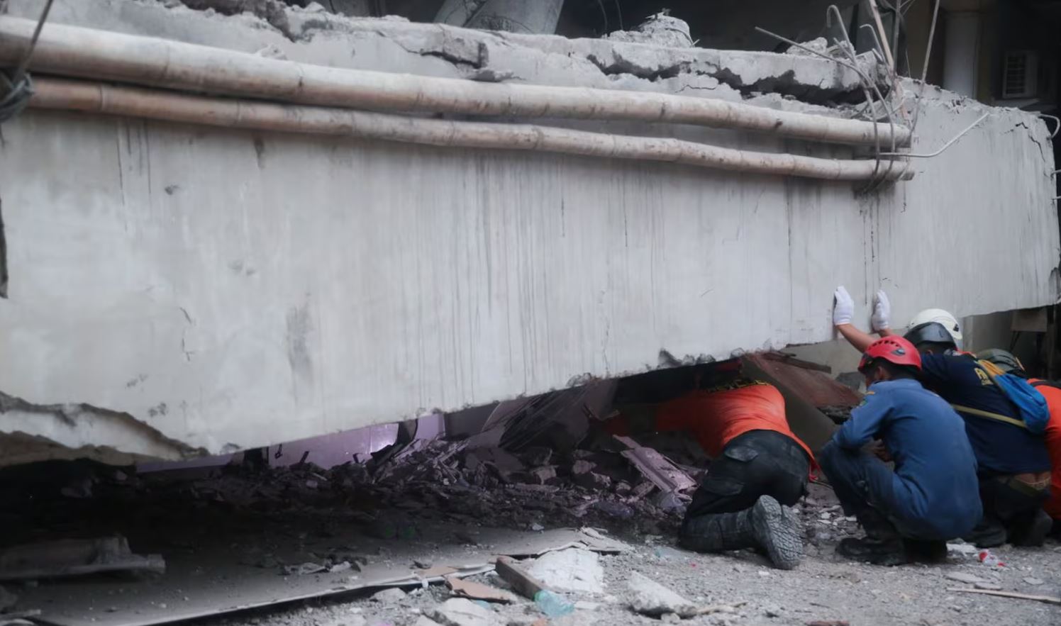 ΙΝΔΟΝΗΣΙΑ ΠΛΑΚΩΜΕΝΟΙ