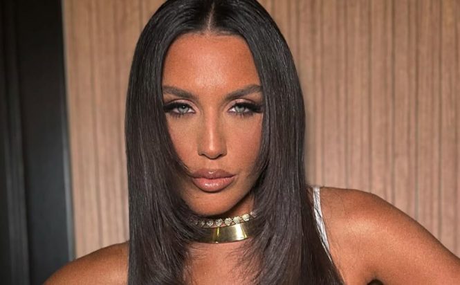 Ιουλία Καλλιμάνη