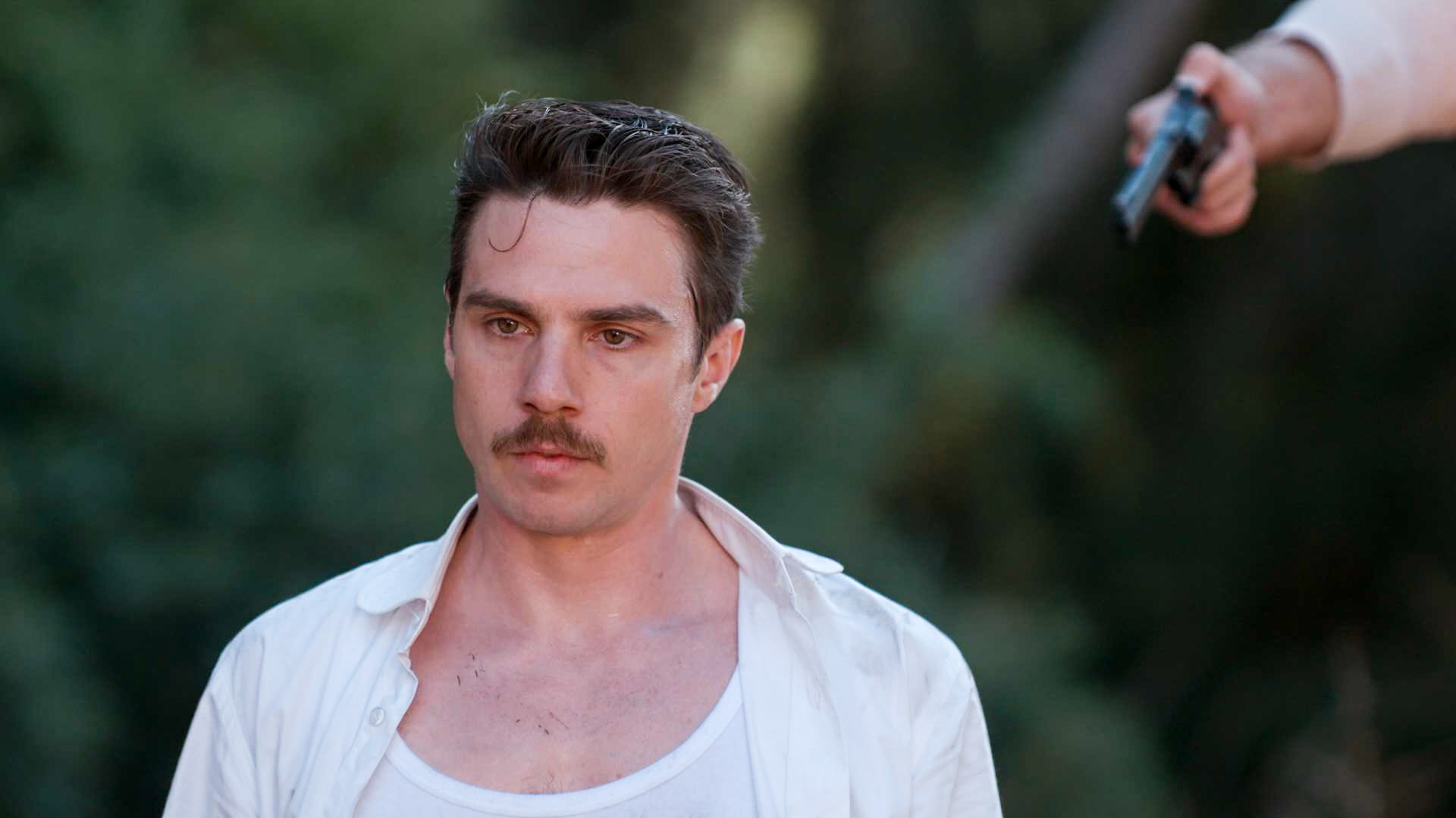 Grand Hotel: Η Αλίκη μαθαίνει την πραγματική ταυτότητα του Άρη