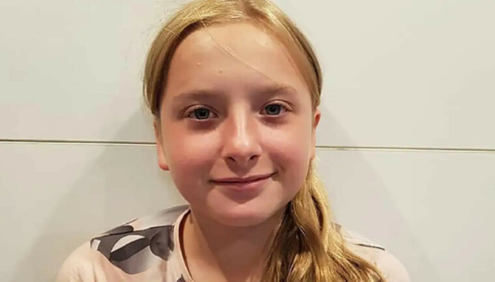 12χρονη Λολά