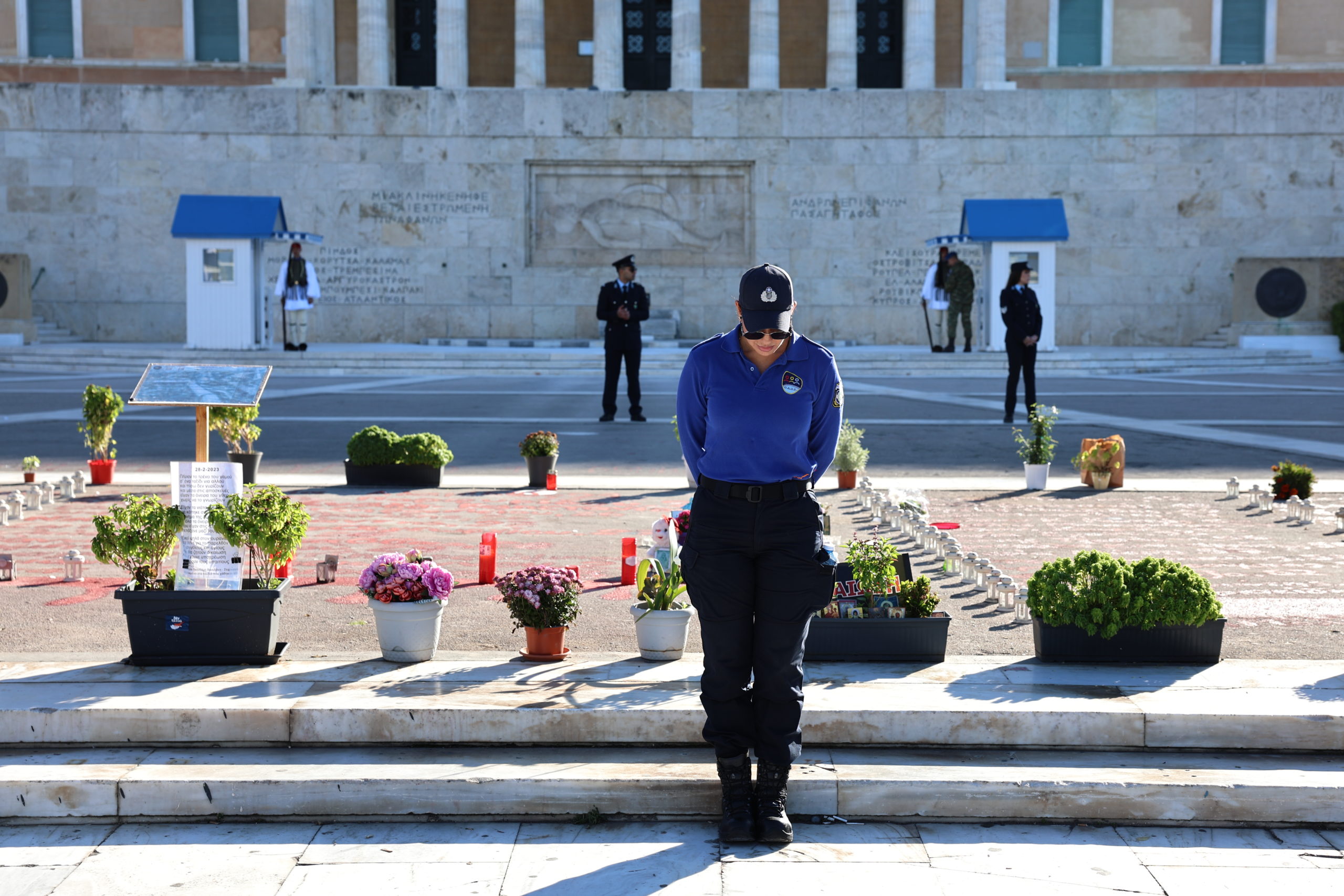 Μνημείο Αγνώστου Στρατιώτη αστυνομικοί παρέλαση