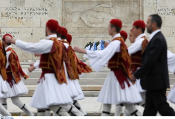 Μνημείο Αγνώστου Στρατιώτη παρελάσεις