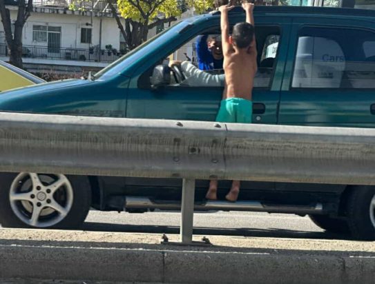 Πάτρα ρομά αυτοκίνητα