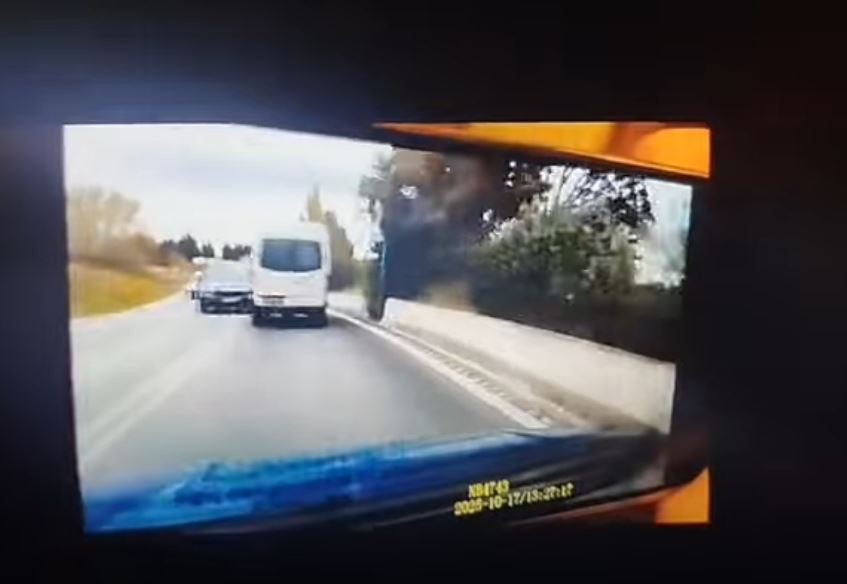 Θεσσαλονίκη: Βίντεο από τη σφοδρή σύγκρουση πέντε οχημάτων