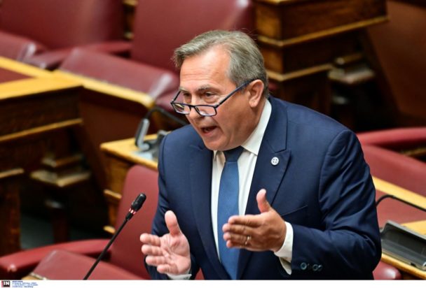 Νίκος Βρεττός