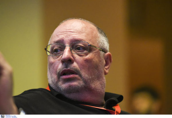 Κώστας Ήσυχος