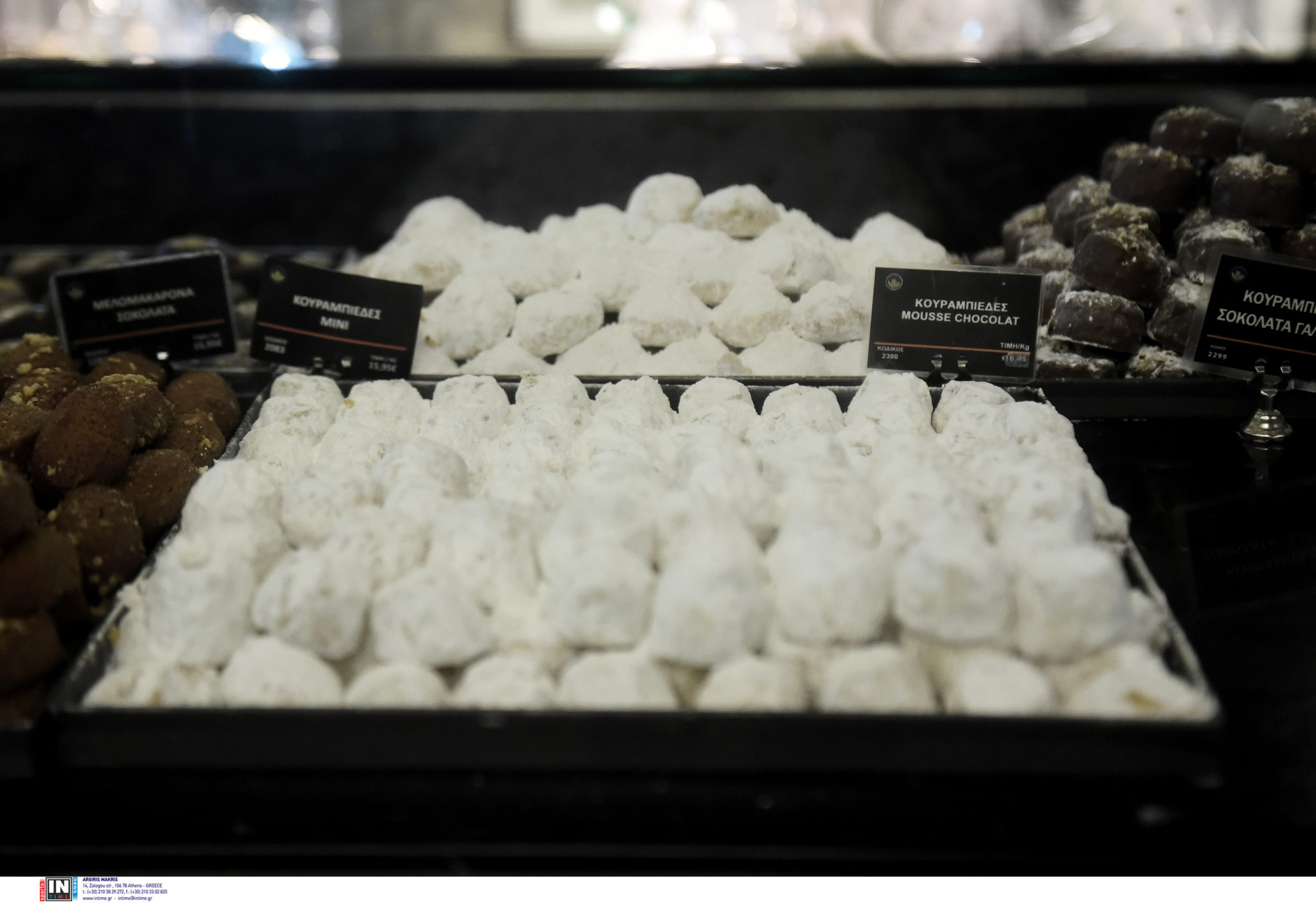 Στα ύψη οι τιμές των γλυκισμάτων ενόψει των γιορτών