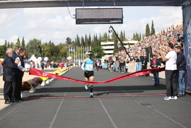 42ος Αυθεντικός Μαραθώνιος: Ο Παναγιώτης Καραΐσκος τερμάτισε πρώτος στο Καλλιμάρμαρο