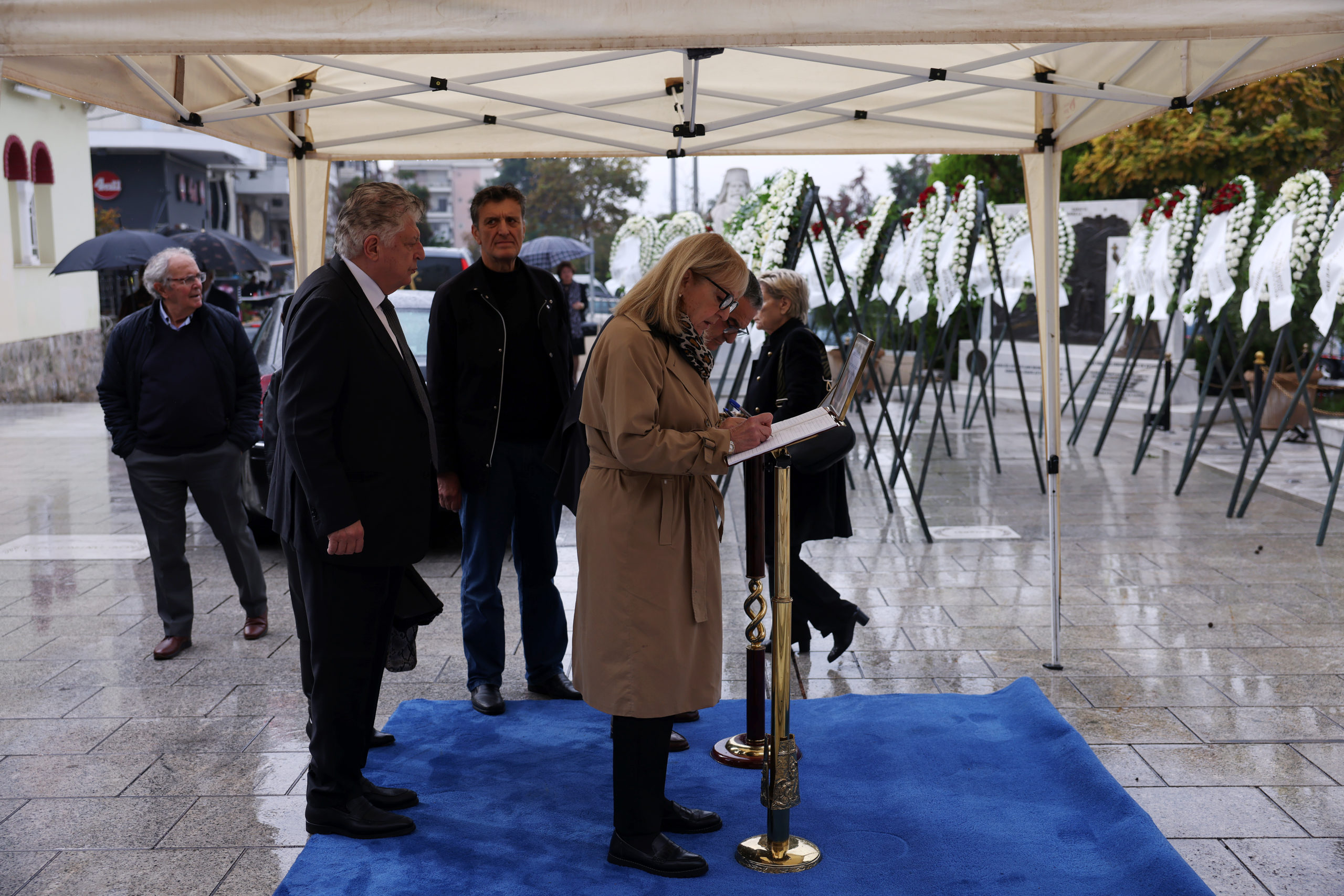 κηδεία Σταμάτη